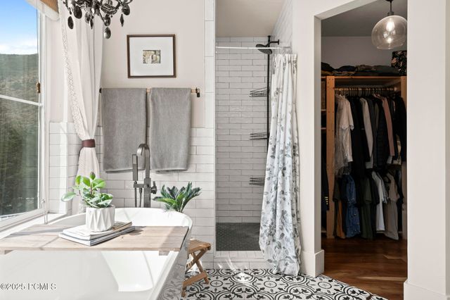 4611 S Cove Lane, Daniel, UT 84032