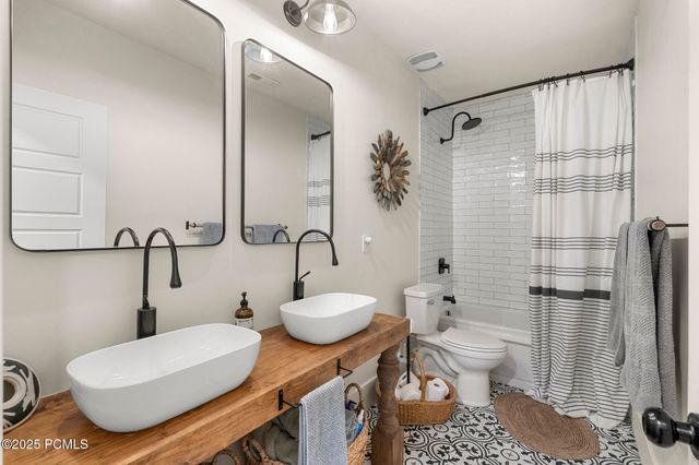 4611 S Cove Lane, Daniel, UT 84032