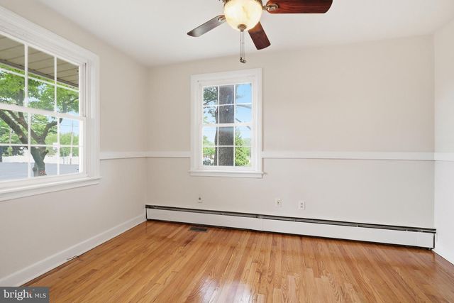 212 WASHINGTON AVE, Wilmington, DE 19804