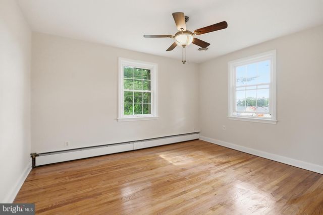 212 WASHINGTON AVE, Wilmington, DE 19804