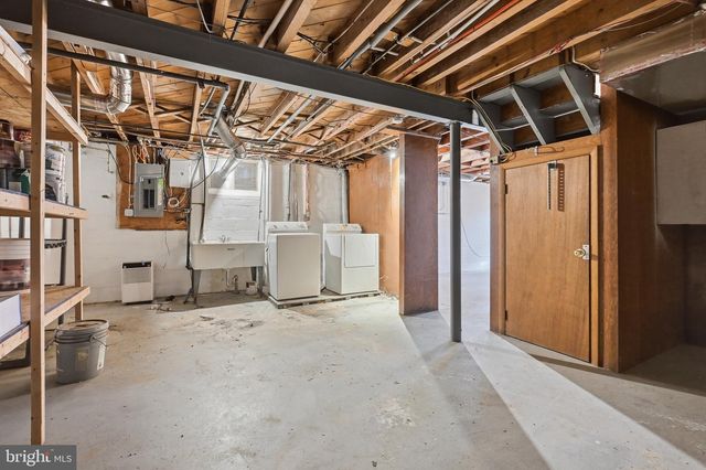 212 WASHINGTON AVE, Wilmington, DE 19804