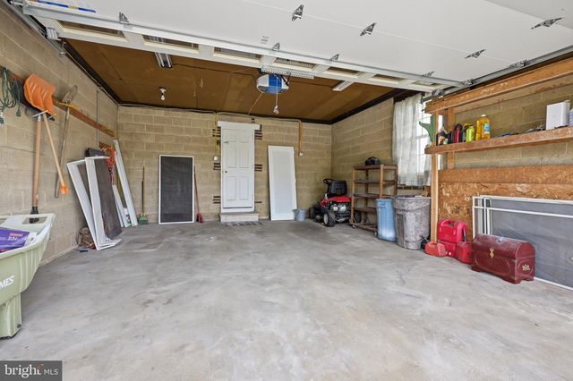 212 WASHINGTON AVE, Wilmington, DE 19804