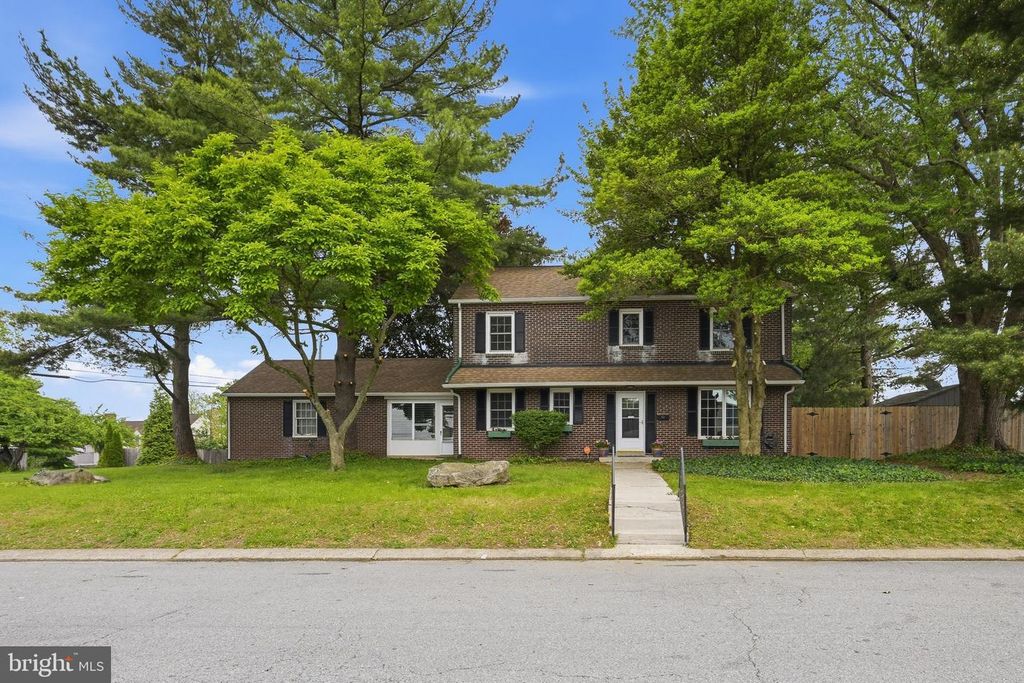 212 WASHINGTON AVE, Wilmington, DE 19804
