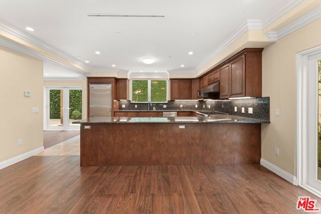 1630 Bridgeport Drive, Los Angeles, CA 90065