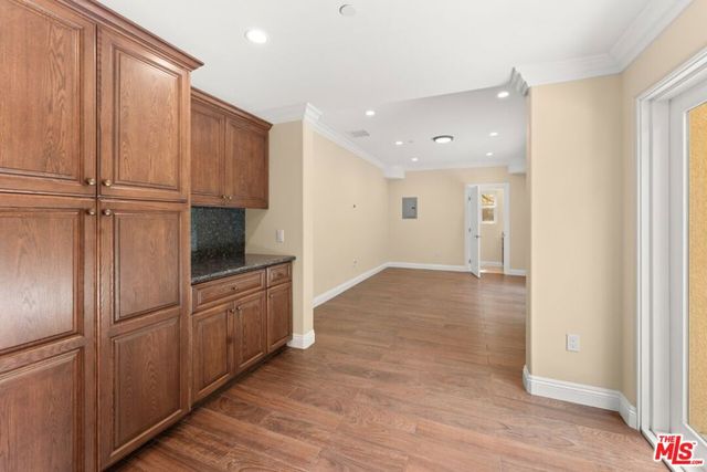 1630 Bridgeport Drive, Los Angeles, CA 90065