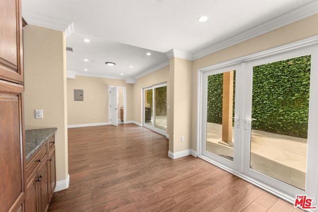 1630 Bridgeport Drive, Los Angeles, CA 90065