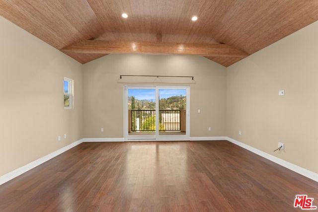 1630 Bridgeport Drive, Los Angeles, CA 90065