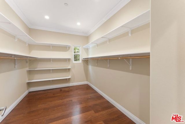 1630 Bridgeport Drive, Los Angeles, CA 90065