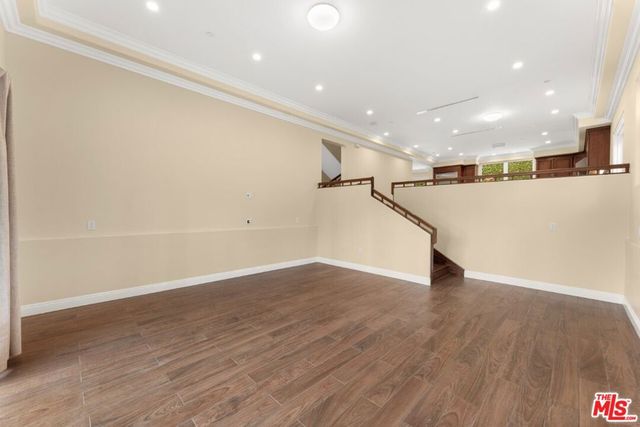 1630 Bridgeport Drive, Los Angeles, CA 90065