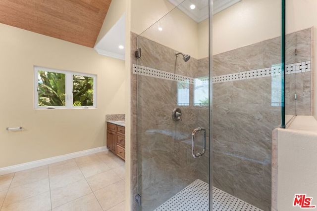1630 Bridgeport Drive, Los Angeles, CA 90065