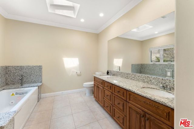 1630 Bridgeport Drive, Los Angeles, CA 90065