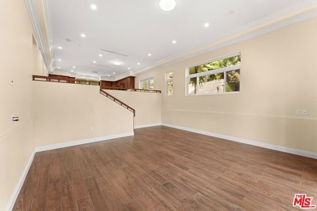 1630 Bridgeport Drive, Los Angeles, CA 90065