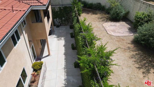 1630 Bridgeport Drive, Los Angeles, CA 90065