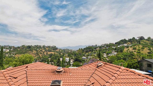 1630 Bridgeport Drive, Los Angeles, CA 90065