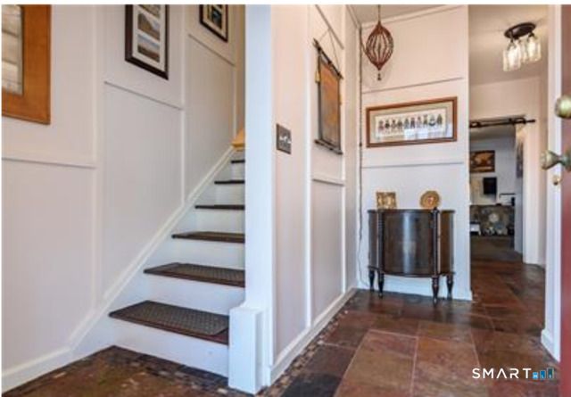 11 Mannions Lane 10, Danbury, CT 06810