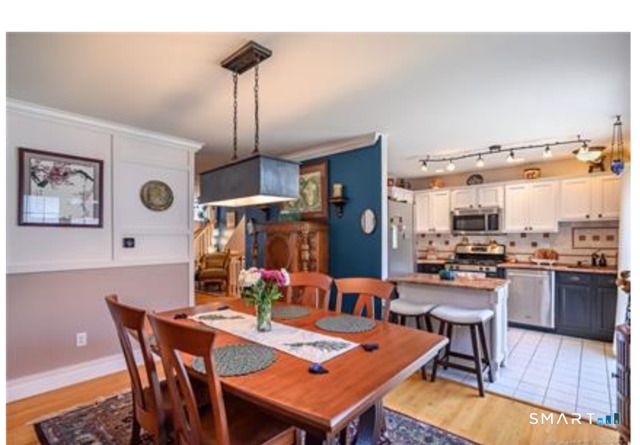 11 Mannions Lane 10, Danbury, CT 06810