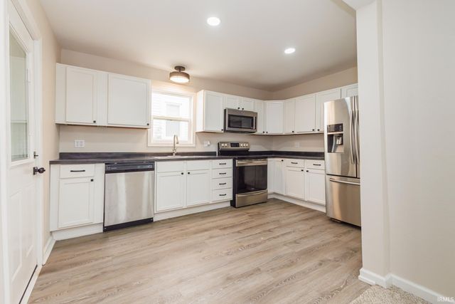 1236 Ogan Avenue, Huntington, IN 46750
