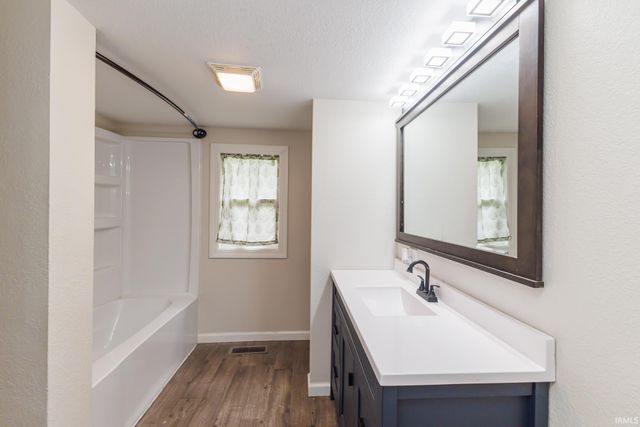 1236 Ogan Avenue, Huntington, IN 46750
