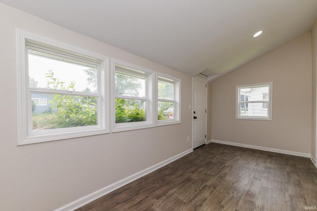 1236 Ogan Avenue, Huntington, IN 46750