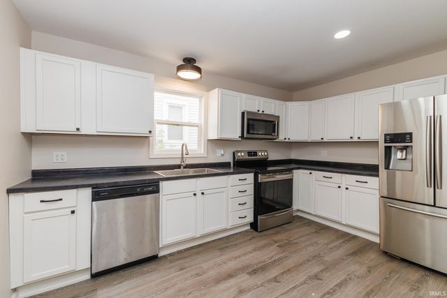 1236 Ogan Avenue, Huntington, IN 46750
