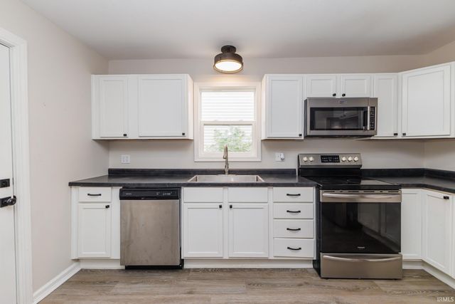 1236 Ogan Avenue, Huntington, IN 46750