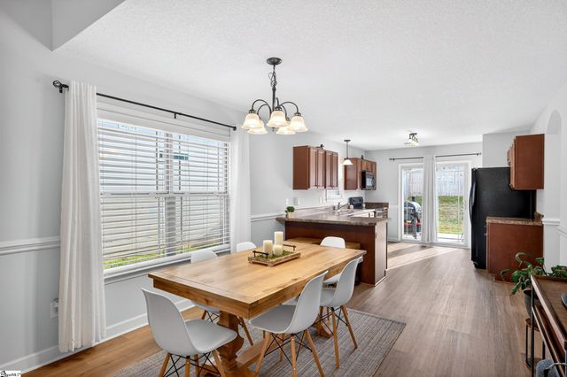 731 Bankston Drive, Boiling Springs, SC 29316