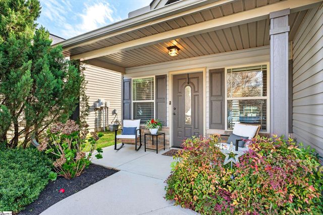 731 Bankston Drive, Boiling Springs, SC 29316