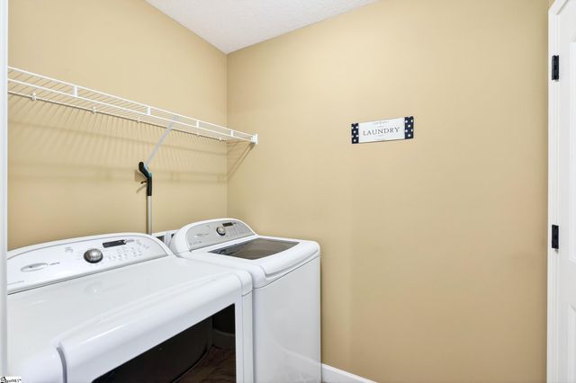 731 Bankston Drive, Boiling Springs, SC 29316