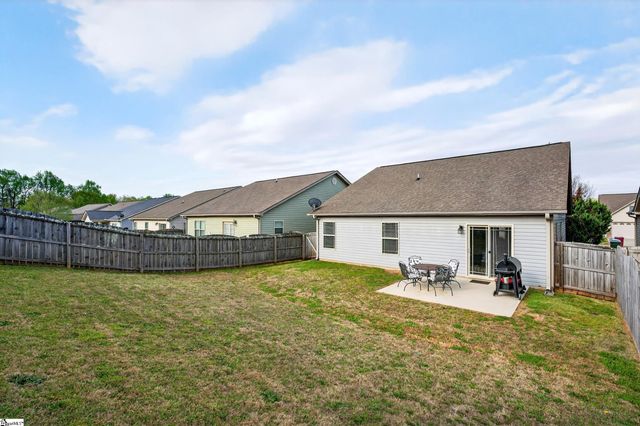 731 Bankston Drive, Boiling Springs, SC 29316