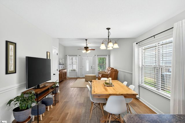 731 Bankston Drive, Boiling Springs, SC 29316