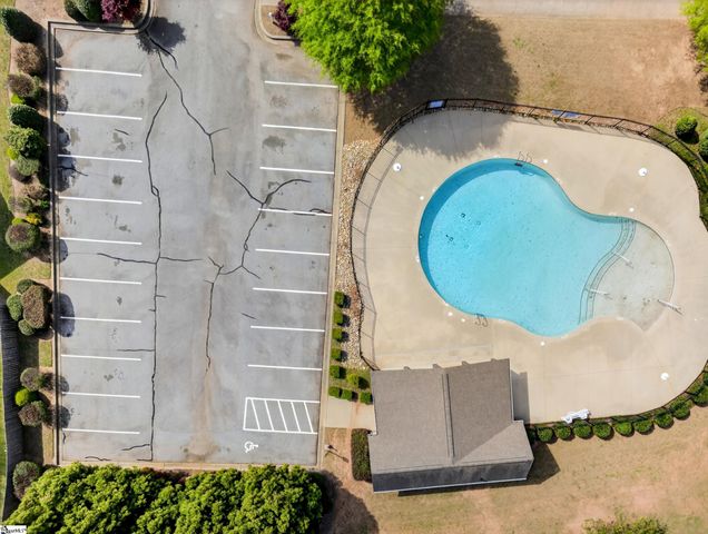 731 Bankston Drive, Boiling Springs, SC 29316