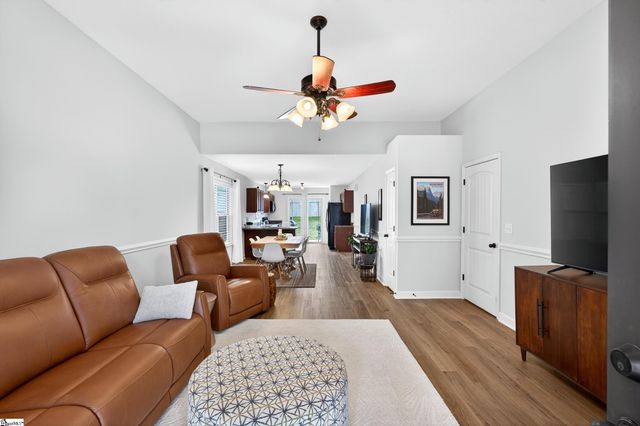 731 Bankston Drive, Boiling Springs, SC 29316