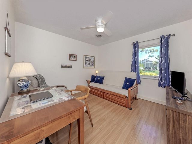 500 ALHAMBRA ROAD, Venice, FL 34285