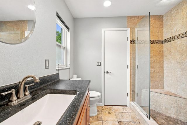 526 S LARRY CIRCLE, Brandon, FL 33511