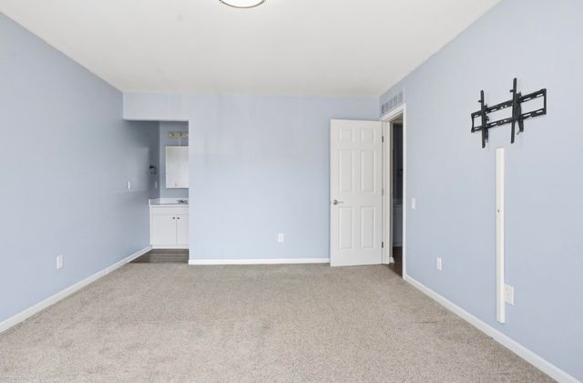 42649 Jeanette Circle, Clinton Township, MI 48038