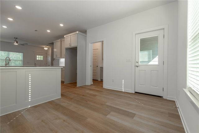 832 S Dockery Lane, Fayetteville, AR 72701