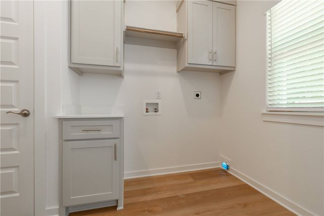 832 S Dockery Lane, Fayetteville, AR 72701