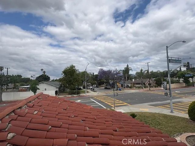 2196 N Orange Grove Avenue, Pomona, CA 91768