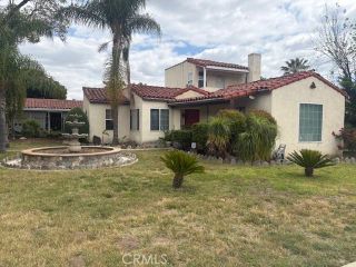 2196 N Orange Grove Avenue, Pomona, CA 91768