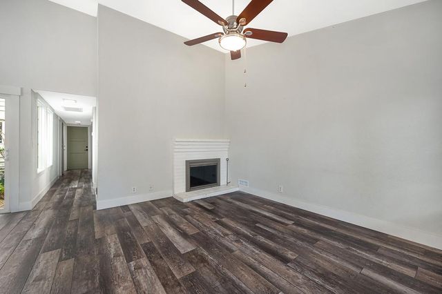 1172 Ravine View Dr, Roseville, CA 95661