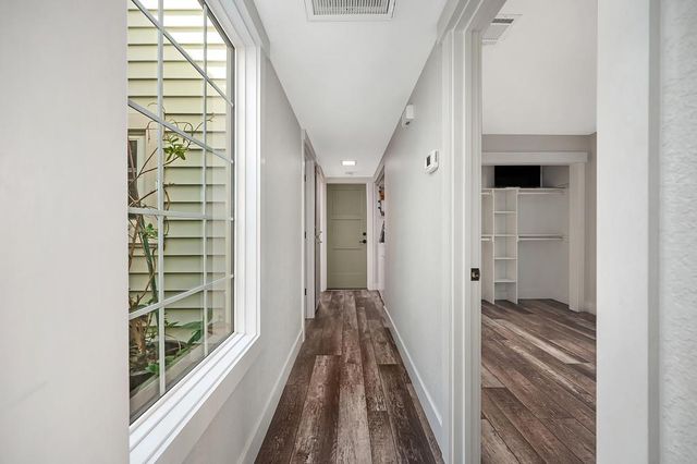 1172 Ravine View Dr, Roseville, CA 95661