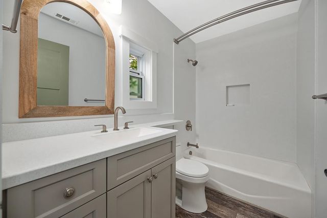 1172 Ravine View Dr, Roseville, CA 95661