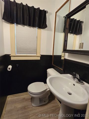 1303 N 6th, Durant, OK 74701