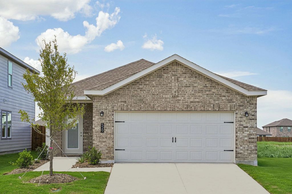 5729 Roadhouse Drive, Forney, TX 75126