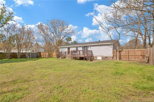 518 Inverary Drive, Raeford, NC 28376