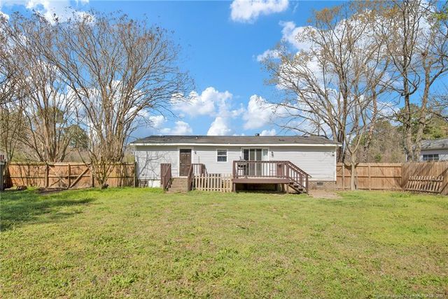 518 Inverary Drive, Raeford, NC 28376