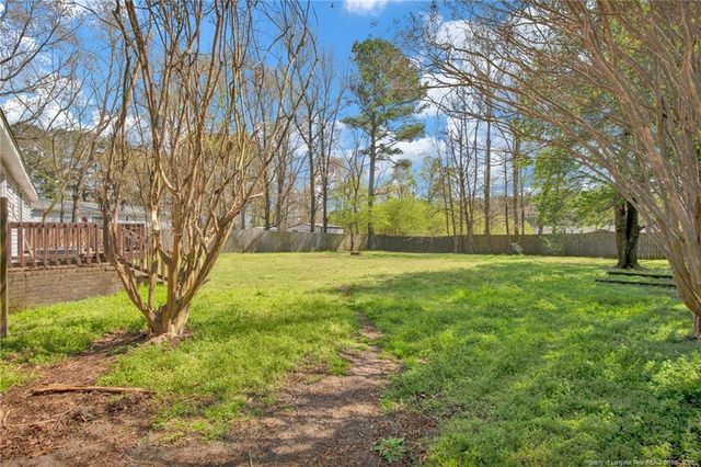 518 Inverary Drive, Raeford, NC 28376
