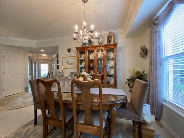 1455 Tiffany LN 107, Naples, FL 34105