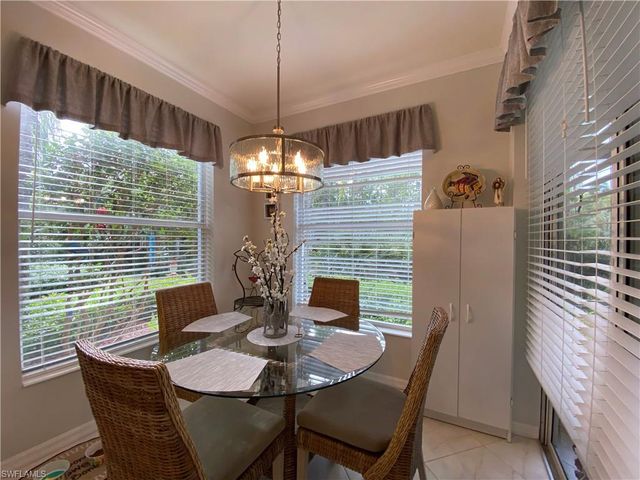 1455 Tiffany LN 107, Naples, FL 34105