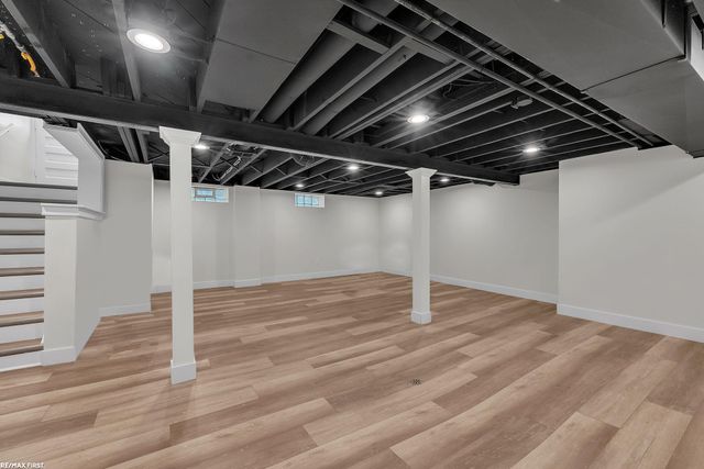 27937 Rockwood Street, Saint Clair Shores, MI 48081